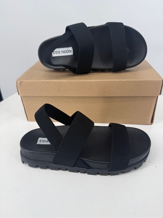 Steve Madden Shoes - Steve Madden Landmark Black Lug Sole Elastic Strap Sandals NIB Size 6.5